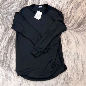 NWT LulaRoe Erin Top Medium SOLID BLACK (
 Unisex Top